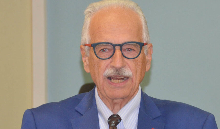 Γουργουλιάνης: Εάν δεν μπορούμε να πείσουμε, πρέπει να υποχρεώσουμε…