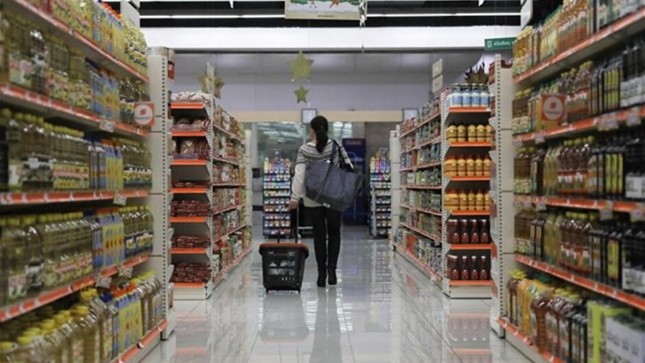 Κορωνοϊός: Τι ισχύει από σήμερα σε σούπερ μάρκετ, λιανεμπόριο και κομμωτήρια