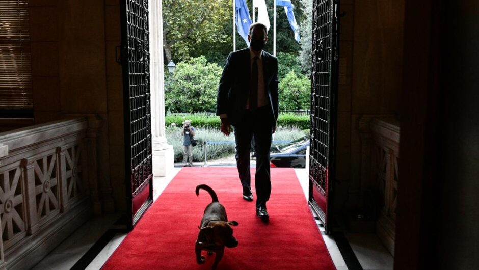 Κυβέρνηση Μητσοτάκη / Γράφουν την ομολογία αποτυχίας και στο τέταρτο κύμα