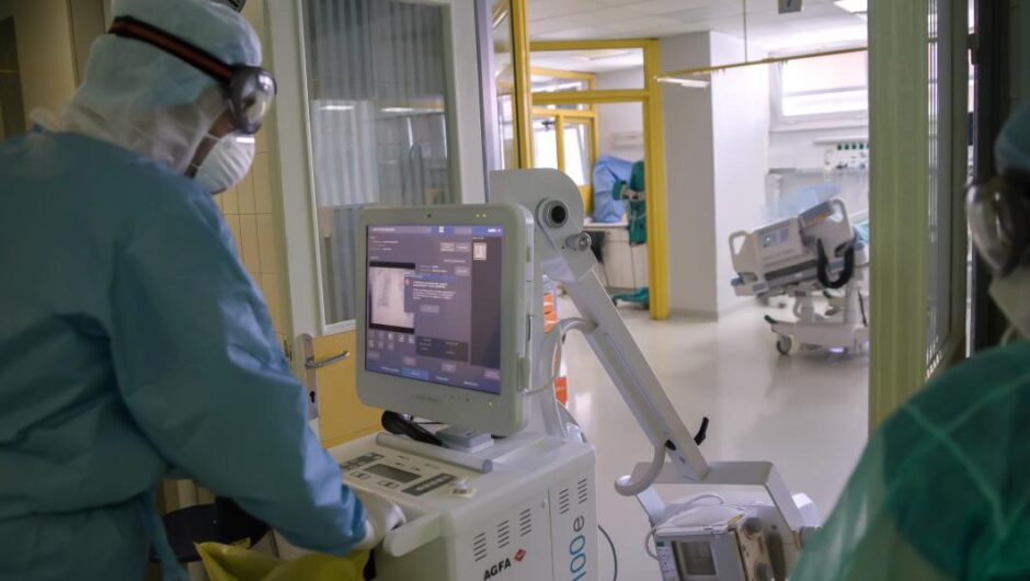 Ματίνα Παγώνη / Τροχάδην ενίσχυση νοσοκομείων με μόνιμο προσωπικό και χρηματοδότηση