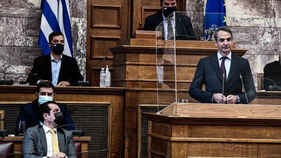 Μητσοτάκης: Πανδημία ανεμβολίαστων – Δεν ξανακλείνει η οικονομία