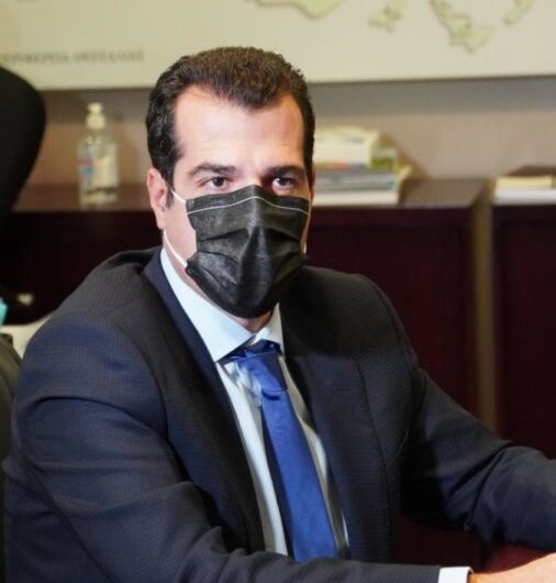 Πλεύρης: Τον Φεβρουάριο οι οριστικοί πίνακες για 5.000 μόνιμες προσλήψεις στο ΕΣΥ