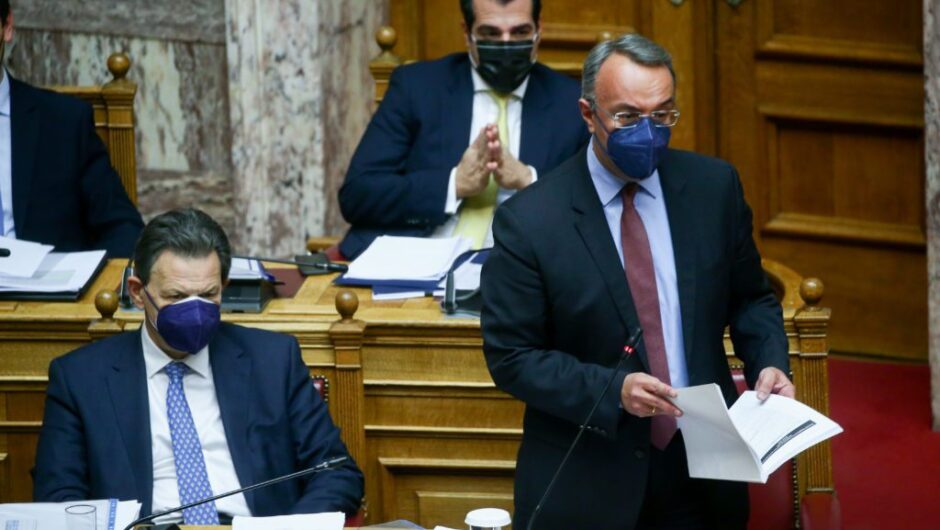Κυβερνητικές προσπάθειες αλλαγής ατζέντας από χορηγίες για τον Covid