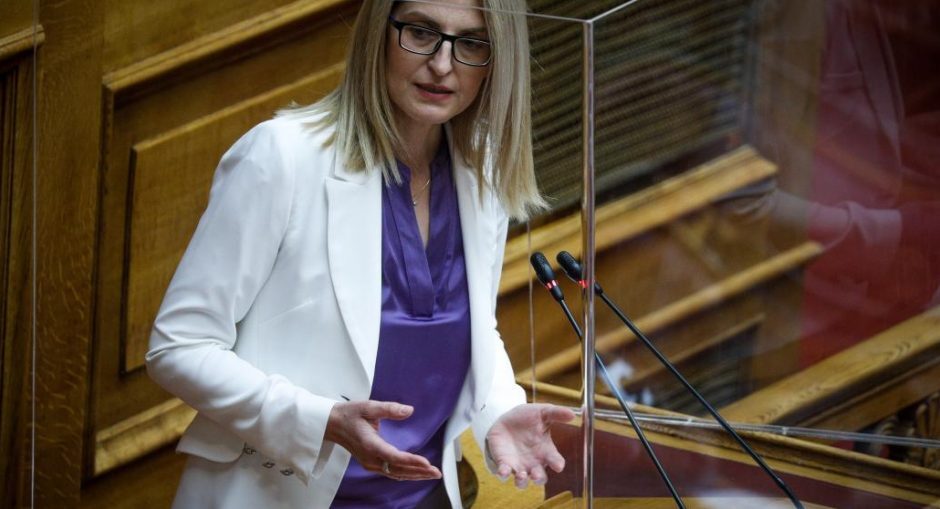 Στην Βουλή φέρνουν η αν Τομεάρχης Υγείας του ΣΥΡΙΖΑ Δ. Αυγέρη , ο Παύλος Πολάκης και 31 βουλευτές του ΣΥΡΙΖΑ-ΠΣ το θέμα των καταγγελιών για “πριβε” ΜΕΘ για επώνυμους! Ποιοι υπογράφουν