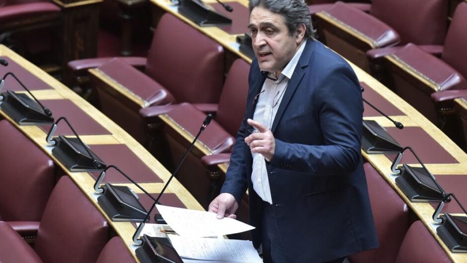 Κυβέρνηση Μητσοτάκη / Τελευταίο νομοσχέδιο του 2021 με δώρα για λίγους