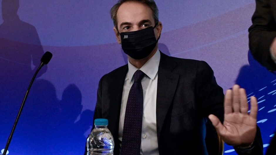 Αντώναρος: «Μιλάει για ισότητα των δυο φύλων ο Μητσοτάκης… ε ρε γέλια»!