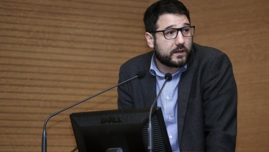 Νάσος Ηλιόπουλος / Να απαντήσει ο Μητσοτάκης για τους νεκρούς εκτός ΜΕΘ και να απολογηθεί στις οικογένειες