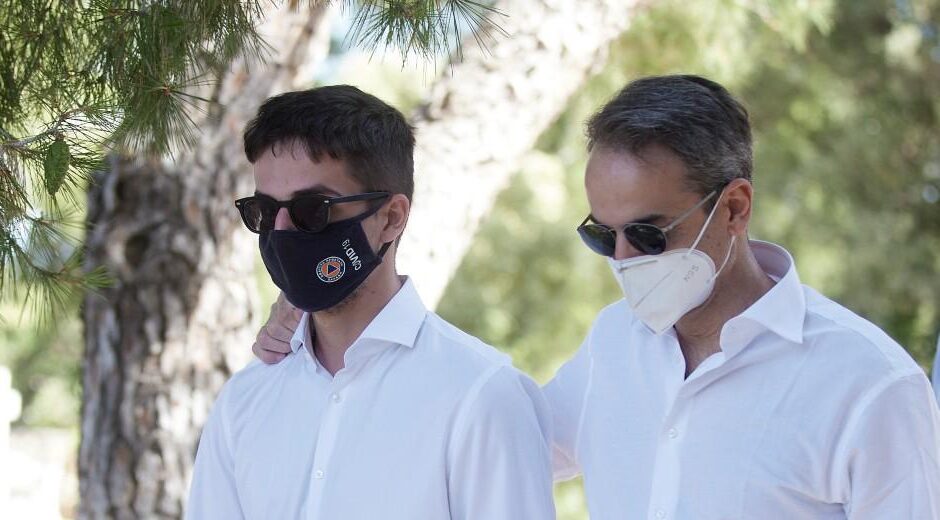 Με κορονοϊό ο γιος του πρωθυπουργού