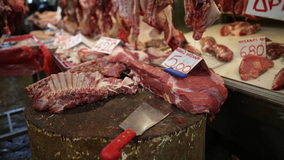 Πάτρα: Κρεοπώλης με κορονοϊό εξυπηρετούσε κανονικά πελάτες – Μπήκε λουκέτο και επιβλήθηκε πρόστιμο