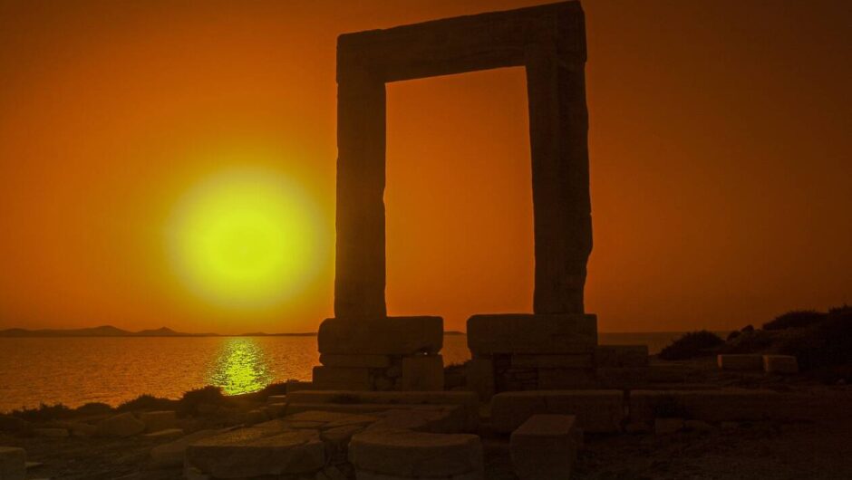 Nάξος και Σίφνος στους ξεχωριστούς προορισμούς του κόσμου, σύμφωνα με τους Ελβετούς