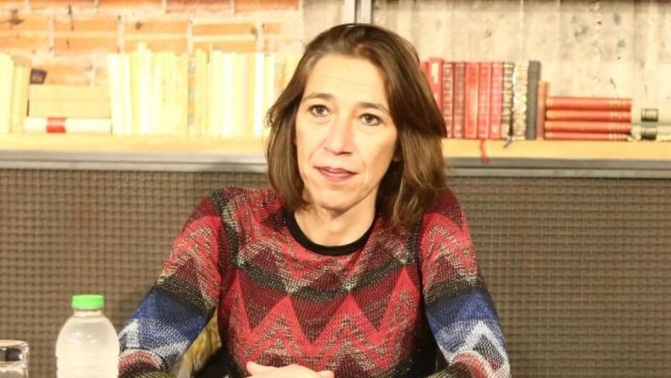 Κορίνα Χατζηνικολάου / Να μιλάμε, να ακούμε, να εμπιστευόμαστε τα παιδιά