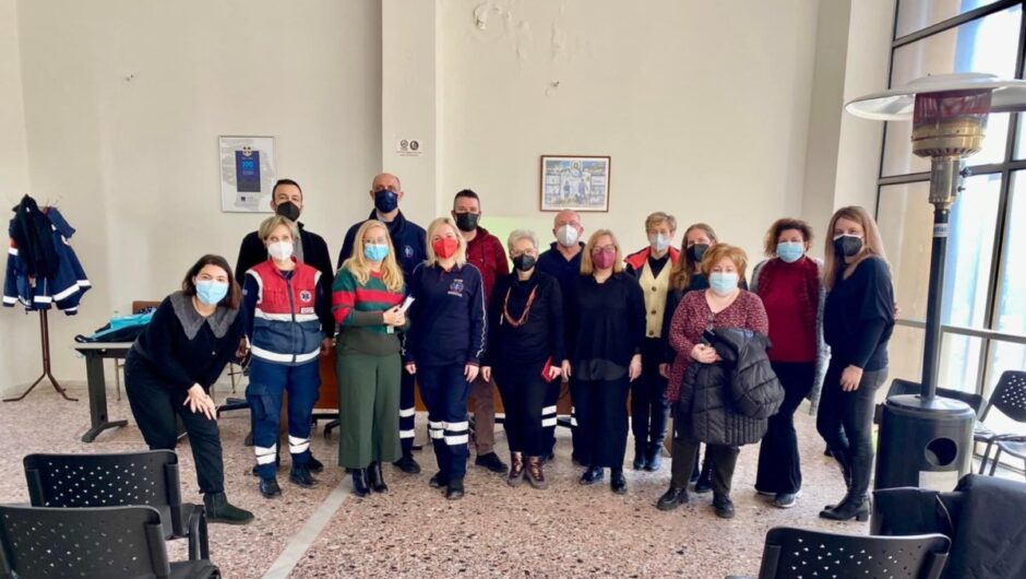 Στο Τελωνείο Λάρισας το ΕΚΑΒ (φωτ.)