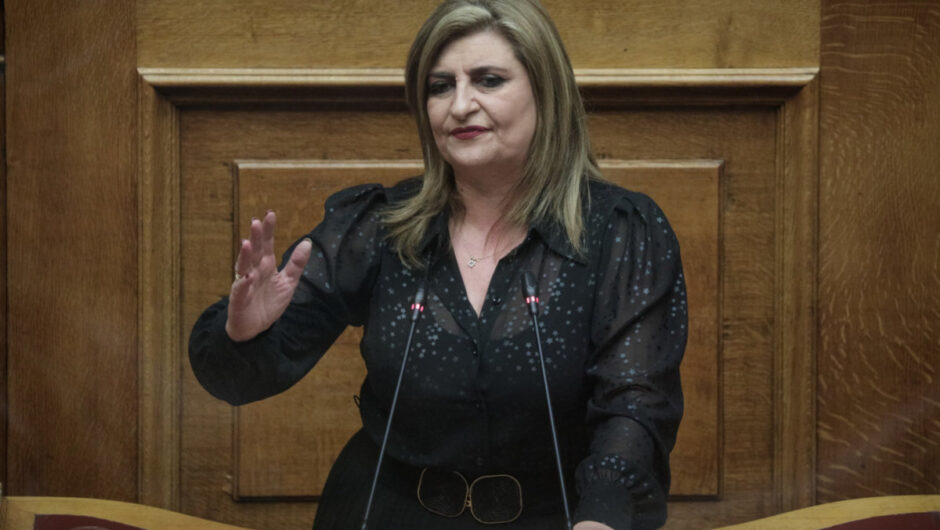 Ε. Λιακούλη: «Το ΠΑΣΟΚ επέστρεψε και αυτό ενοχλεί ΝΔ – ΣΥΡΙΖΑ!»