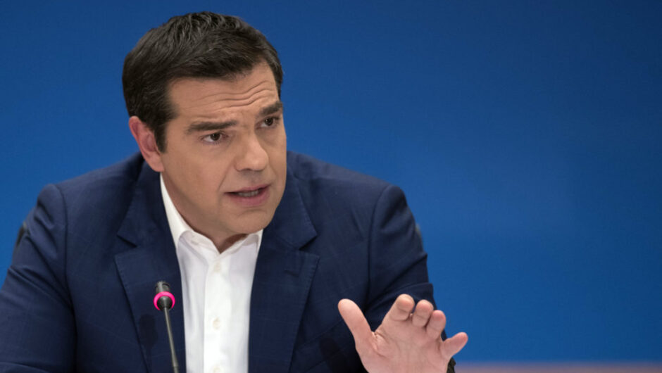 Πυρ ομαδόν από ΣΥΡΙΖΑ