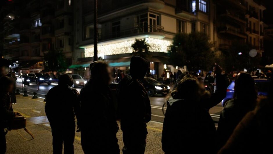 Βιασμός / Μια κοινωνία που θέλει τα θύματα να μιλάνε πρέπει να μάθει να ακούει