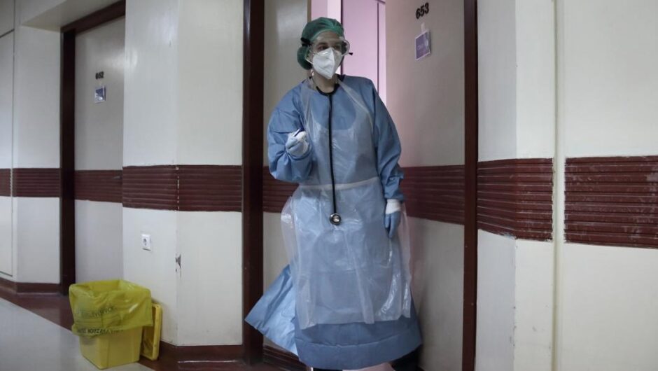 Κορωνοϊός / Τρίτος χρόνος πανδημίας και αναζήτησης απαντήσεων