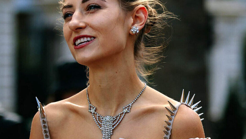 Το χτένισμα που θα κάνουν περισσότερο οι γυναικες το 2022