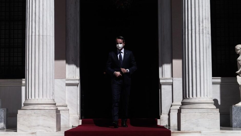 Εξωτερική πολιτική / Απροθυμία και χαμένες ευκαιρίες