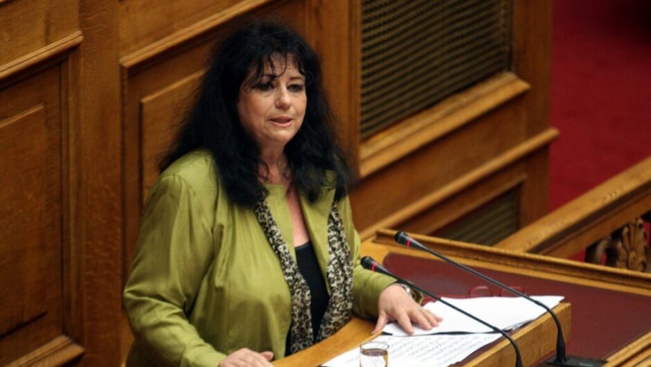 Α.Βαγενά: «Διώκονται δημοσιογράφοι – Πλήγμα στη Δημοκρατία»