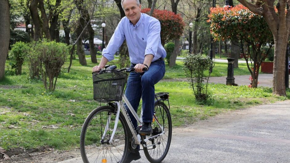 Καρδίτσα: Ο πρώην δήμαρχος καταγγέλλει Καραμανλή, Αγοραστό και Τσιάκο για αδιαφανείς αναθέσεις εκατ. ευρώ