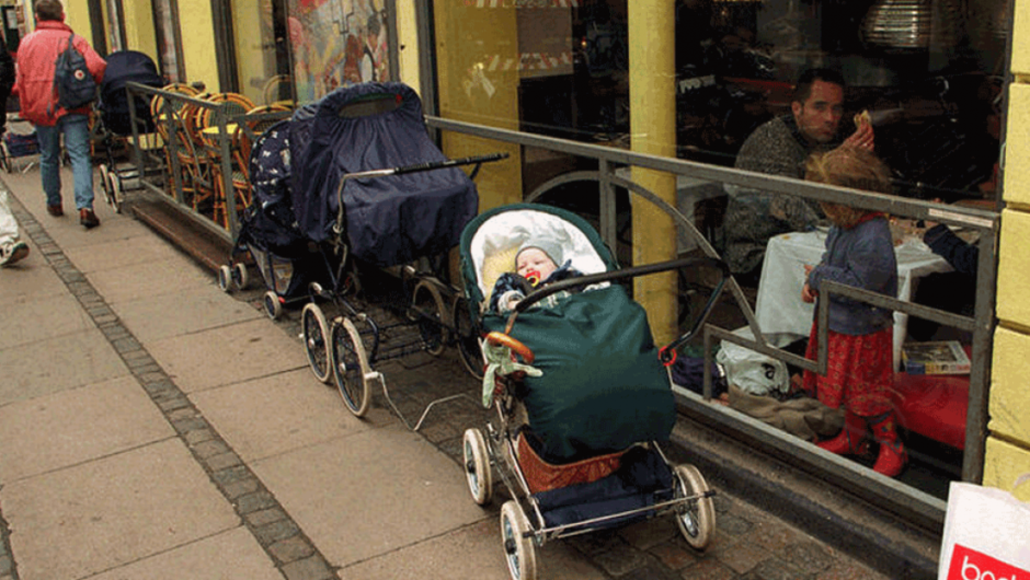 Γιατί οι Βόρειοι αφήνουν τα καρότσια με τα μωρά έξω στο πολικό κρύο;