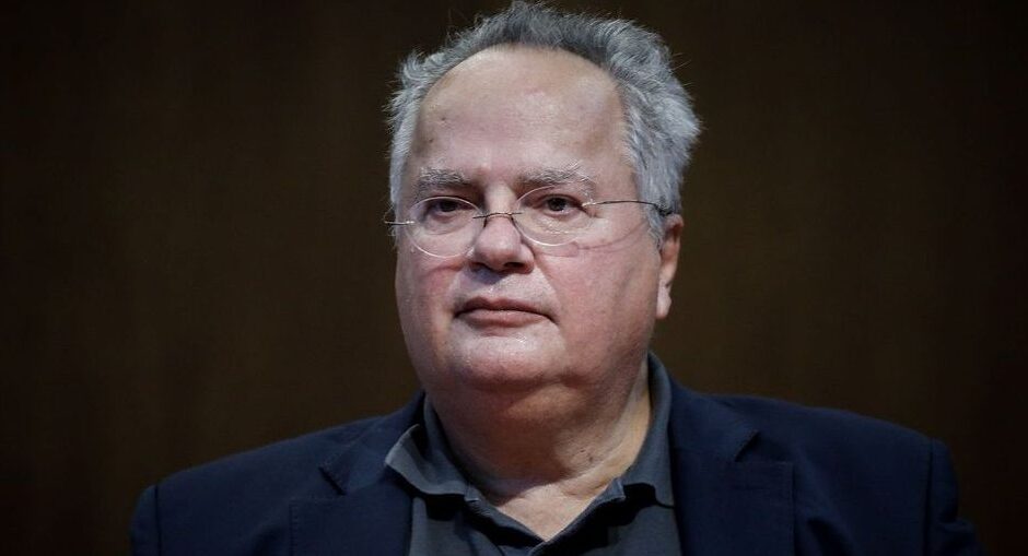 Ξεμπροστιάζει” την εξωτερική πολιτική Μητσοτάκη ο Κοτζιάς: “Υποσχέθηκε” δεκάδες βέτο και δεν έθεσε ούτε ένα, εμείς όταν χρειάστηκε θέσαμε 28 φορές βέτο σε ΝΑΤΟ και ΕΕ