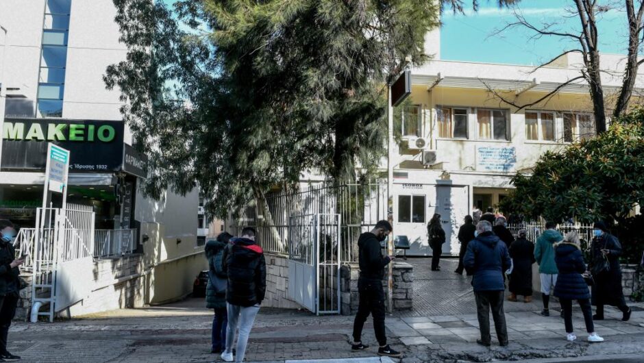 Κορωνοϊός / Άλμα του δείκτη θετικότητας στο 21,5% – 29.334 τα νέα κρούσματα