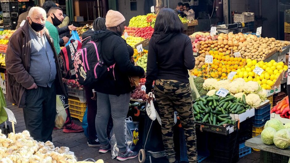 Νέο κύμα ακρίβειας σε τρόφιμα, βασικά αγαθά και υλικά οικοδομής από Φεβρουάριο