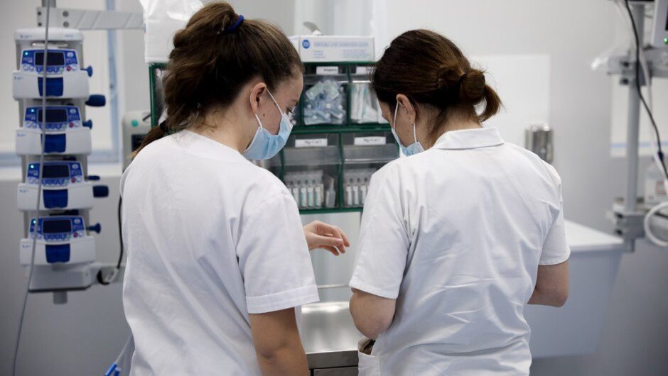 Καπραβέλος: Ο ιός μας ξεγέλασε και η ανοσία απομακρύνεται – Ο Ιανουάριος θα κλείσει με πάνω από 2.000 νεκρούς