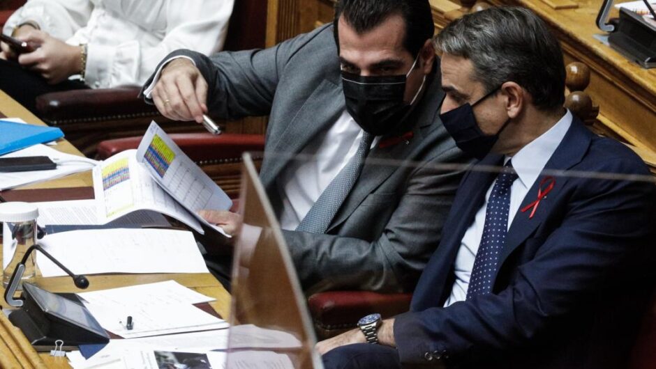 Ο Φάουτσι, o Πλεύρης και η διάλυση του ΕΣΥ