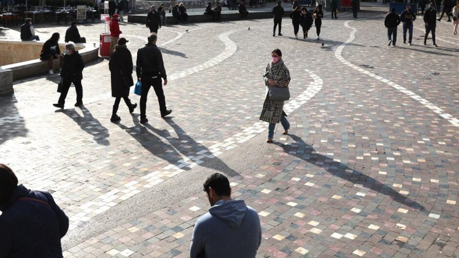 Κορωνοϊός / Τραγωδία με 106 νεκρούς – 23.340 νέα κρούσματα