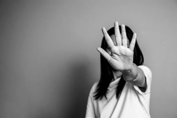 Εύβοια: «Βγήκαμε για ποτό και με βίασε» – Θύελλα από την καταγγελία 19χρονης φοιτήτριας στα Ψαχνά