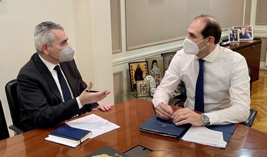 Χαρακόπουλος: Όλη η αλήθεια για την ονομασία “τσίπουρο” των διήμερων