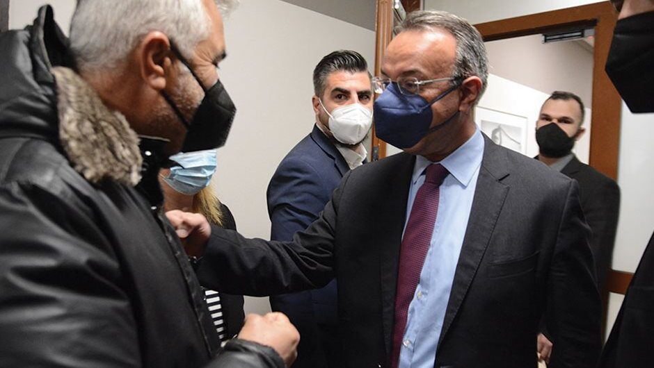 Σωτηρία των αγροτών μόνο τα αναπτυξιακά προγράμματα, «πόρτα εξόδου» έδειξε στους παλιούς ο Σταϊκούρας