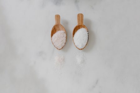 5 ΜΥΘΟΙ ΓΙΑ ΤΟ ΑΛΑΤΙ, ΠΟΥ ΟΛΟΙ ΠΙΣΤΕΥΟΥΜΕ