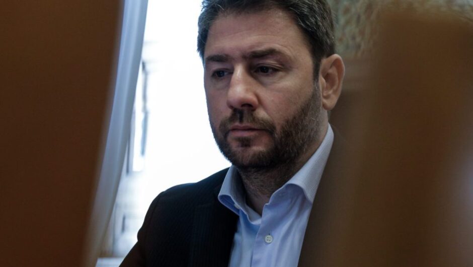 ΚΙΝΑΛ: Σε αναζήτηση ρόλου με κινήσεις τακτικής