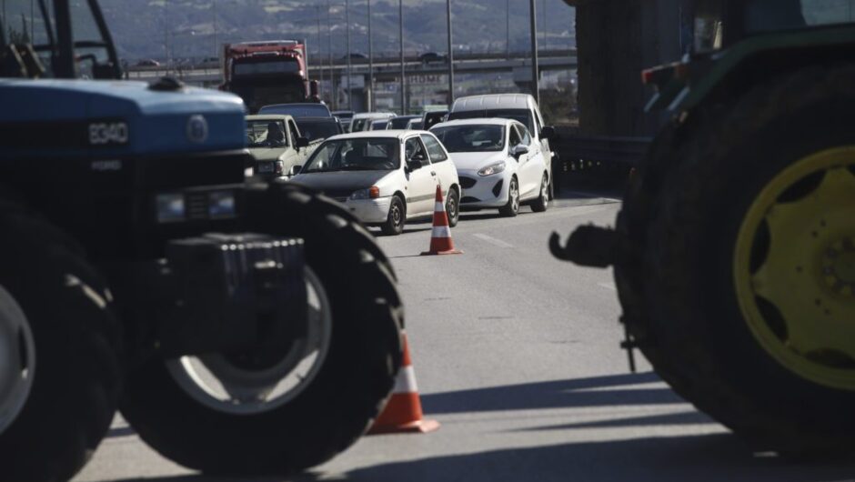 Ραγδαίες εξελίξεις στα αγροτικά μπλόκα από τον κάμπο ως την Αθήνα