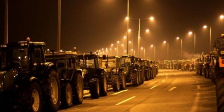 “Άστραψε και βρόντηξε” γιατρός για το μπλόκο στη Νίκαια: “Τριτοκοσμική κατάσταση, κινδυνεύουν ασθενείς…”