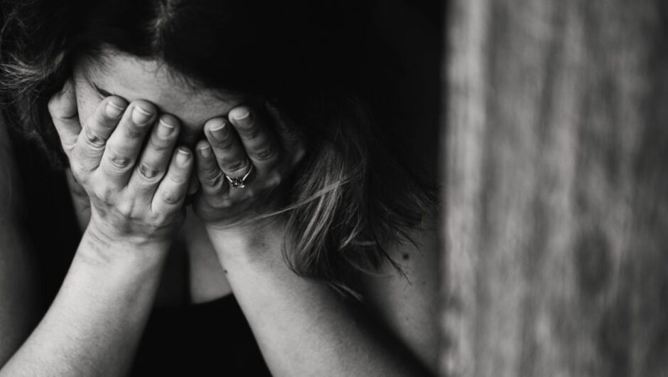 Σοκ στην Κάλυμνο: Βίαζε τη 13χρονη κόρη της συντρόφου του
