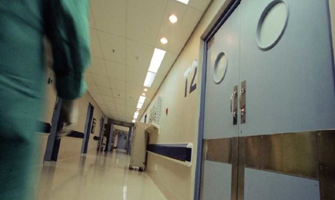 ΠΟΕΔΗΝ: Καταγγέλλει Διοικητές Νοσοκομείων για αυθαιρεσίες και αδιαφορία