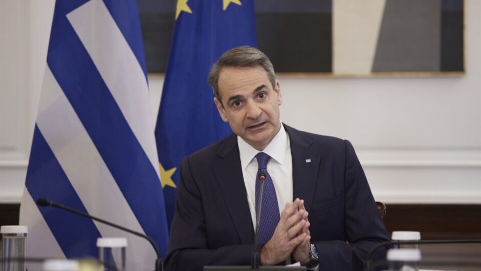 Το τέλος του πολέμου και τα εκλογικά σενάρια