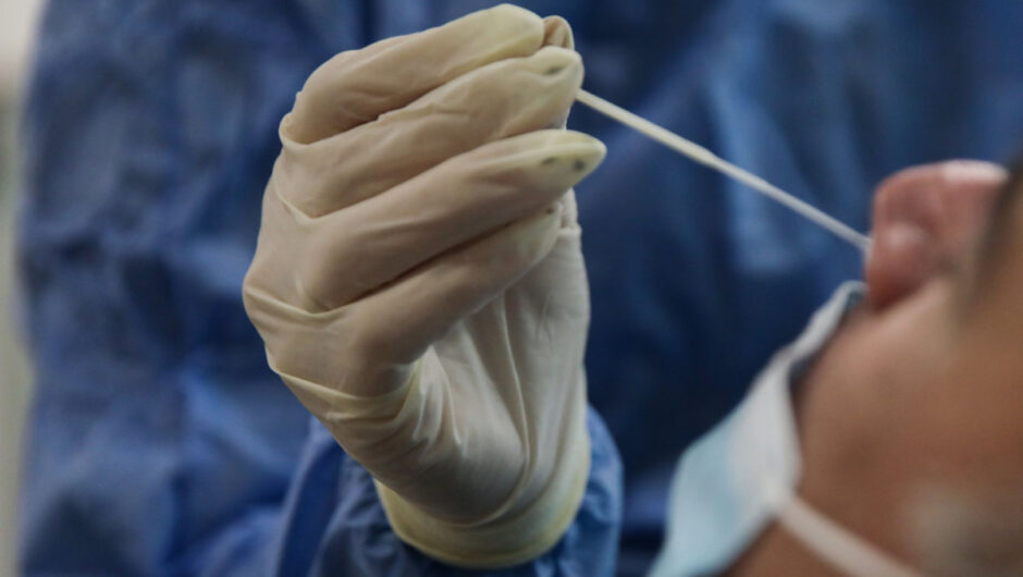 Που θα γίνουν το Σάββατο δωρεάν rapid tests σε Λάρισα και Θεσσαλία