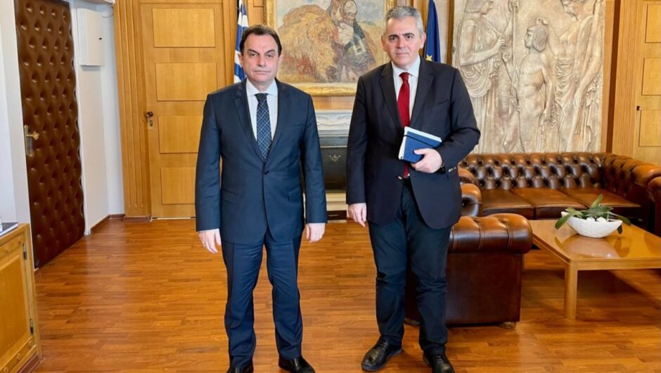 Μ. Χαρακόπουλος με Υπ. Αγροτικής Ανάπτυξης: Σε αγρότες και κτηνοτρόφους ο «λογαριασμός» του πολέμου!