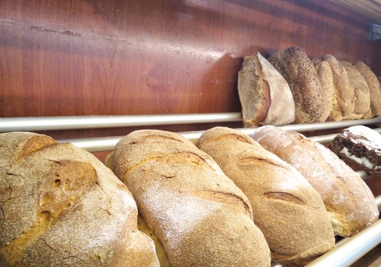 Αυξήσεις “φωτιά” στο ψωμί – Πού θα φθάσει η τιμή της φραντζόλας