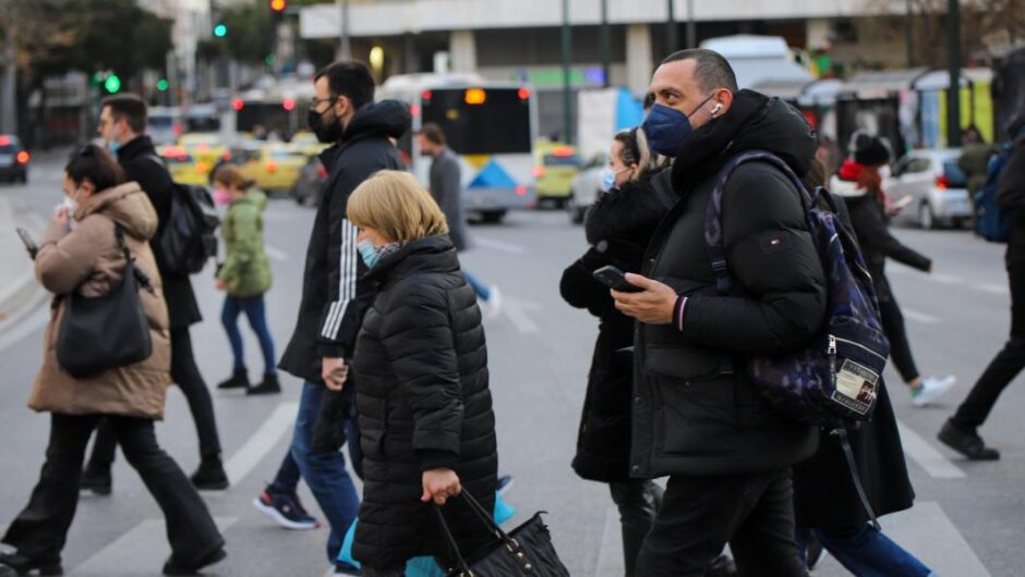 Κορωνοϊός / Αύξηση στους διασωληνωμένους – 51 επιπλέον θάνατοι και 21.099 κρούσματα