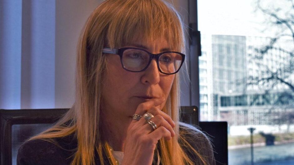 Σκάνδαλο Novartis / Άνω κάτω η ΝΔ μετά την παρέμβαση Τουλουπάκη στο Ευρωκοινοβούλιο