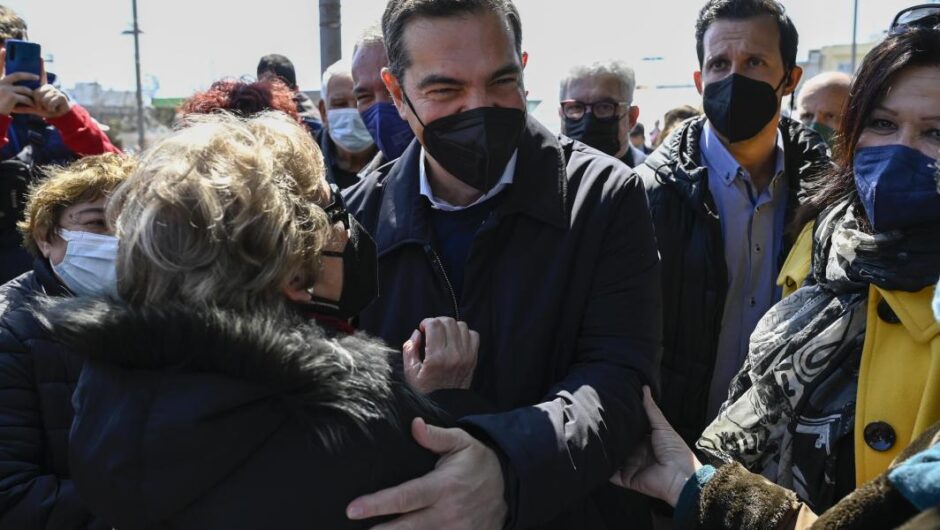 Αλέξης Τσίπρας / «Οι πολίτες 7 μήνες πληρώνουν 1,5 δισ. την ακρίβεια Μητσοτάκη»