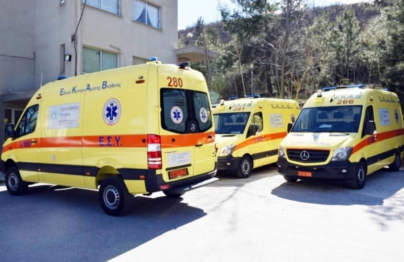 Από τα 7 ασθενοφόρα του ΕΚΑΒ τα 4 εκτός λειτουργίας;