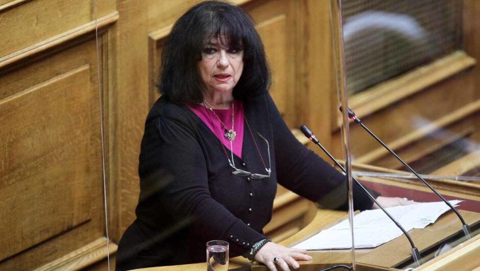 Α. Βαγενά: Έγκλημα οι 16.519 θάνατοι εκτός ΜΕΘ