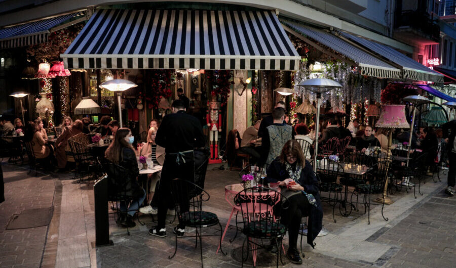 Η τελευταία εβδομάδα με μέτρα – Τι απομένει για ανεμβολίαστους